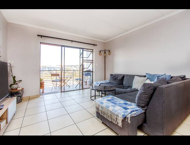 2 BEDROOM APARTMENT FOR SALE IN BARBEQUE DOWNS